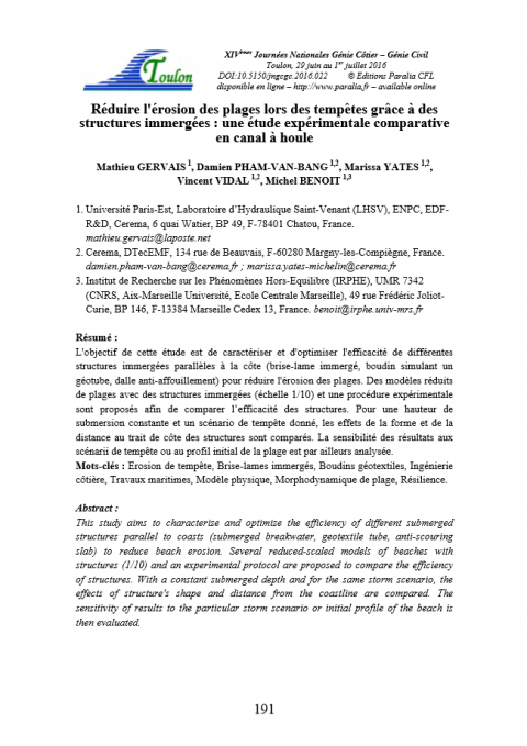 Réduire l'érosion des plages  lors des tempêtes grâce à des  structures immergées : une étude expérimentale comparative  en canal à houle 